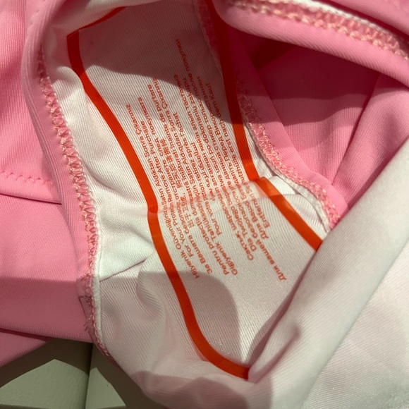 Deep beach new bikini swimsuit - Picture 4 of 4